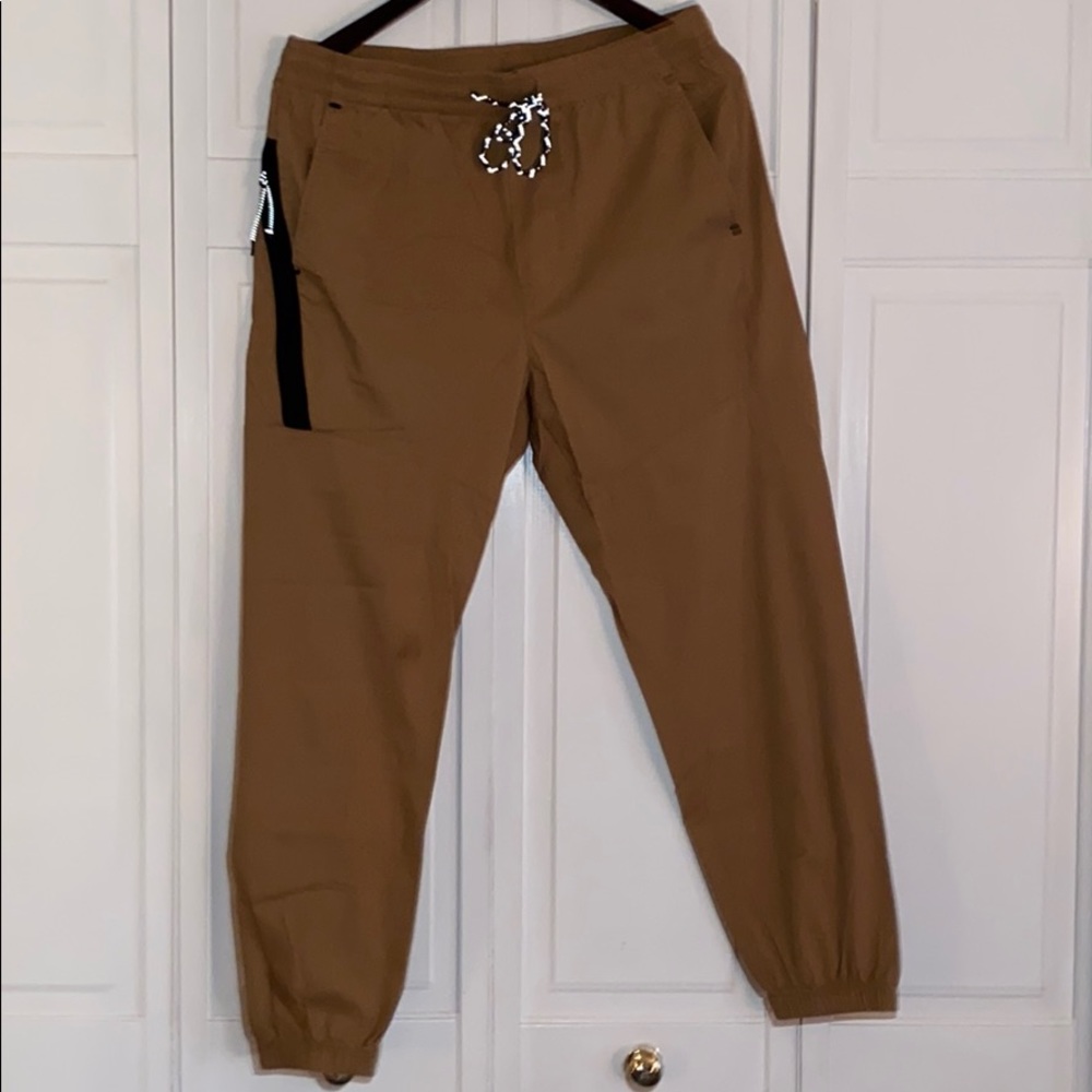 AE flex joggers